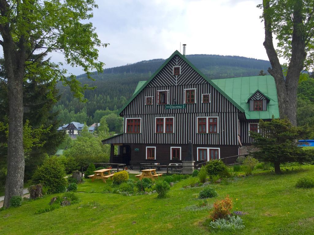 Pension Lucerna Špindlerŭv Mlýn Dış mekan fotoğraf